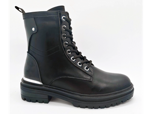 Bottes pour femmes élégantes et mates, coupe ample et bien ajustées