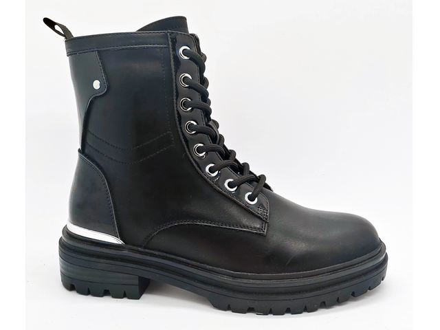Bottes pour femmes élégantes et mates, coupe ample et bien ajustées